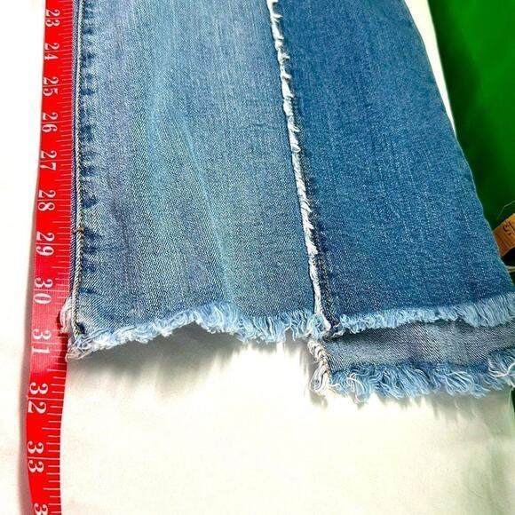 Rue21 Bellbottoms Jeans Women Size 1 Blue Wide Leg High Rise Raw Hem Denim - Picture 13 of 16